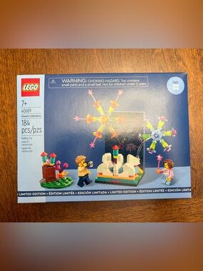 Lego Fireworks Celebration (40689) Limited Edition Gift With Purchase *SEALED*